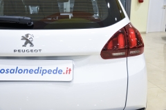 PEUGEOT 2008 1.5 HDI ALLURE 28 PEUGEOT 2008 1.5 HDI ALLURE 28