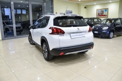 PEUGEOT 2008 1.5 HDI ALLURE 6 PEUGEOT 2008 1.5 HDI ALLURE 6