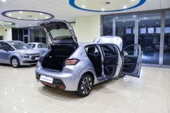 PEUGEOT 208 1.2I Puretech 100CV Allure 10