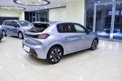 PEUGEOT 208 1.2I Puretech 100CV Allure 18