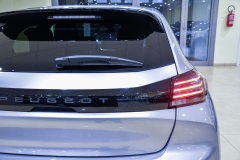 PEUGEOT 208 1.2I Puretech 100CV Allure 29