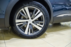 PEUGEOT 3008 1.5 HDI 130CV Allure 21b