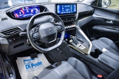 PEUGEOT 3008 1.5 HDI 130CV Allure 33