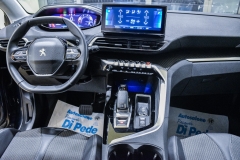 PEUGEOT 3008 1.5 HDI 130CV Allure 34