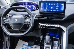 PEUGEOT 3008 1.5 HDI 130CV Allure 37