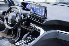 PEUGEOT 3008 1.5 HDI 130CV Allure 38