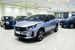 PEUGEOT 3008 1.5 HDI 130CV GT 17