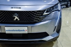 PEUGEOT 3008 1.5 HDI 130CV GT 21