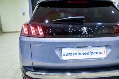 PEUGEOT 3008 1.5 HDI 130CV GT 33