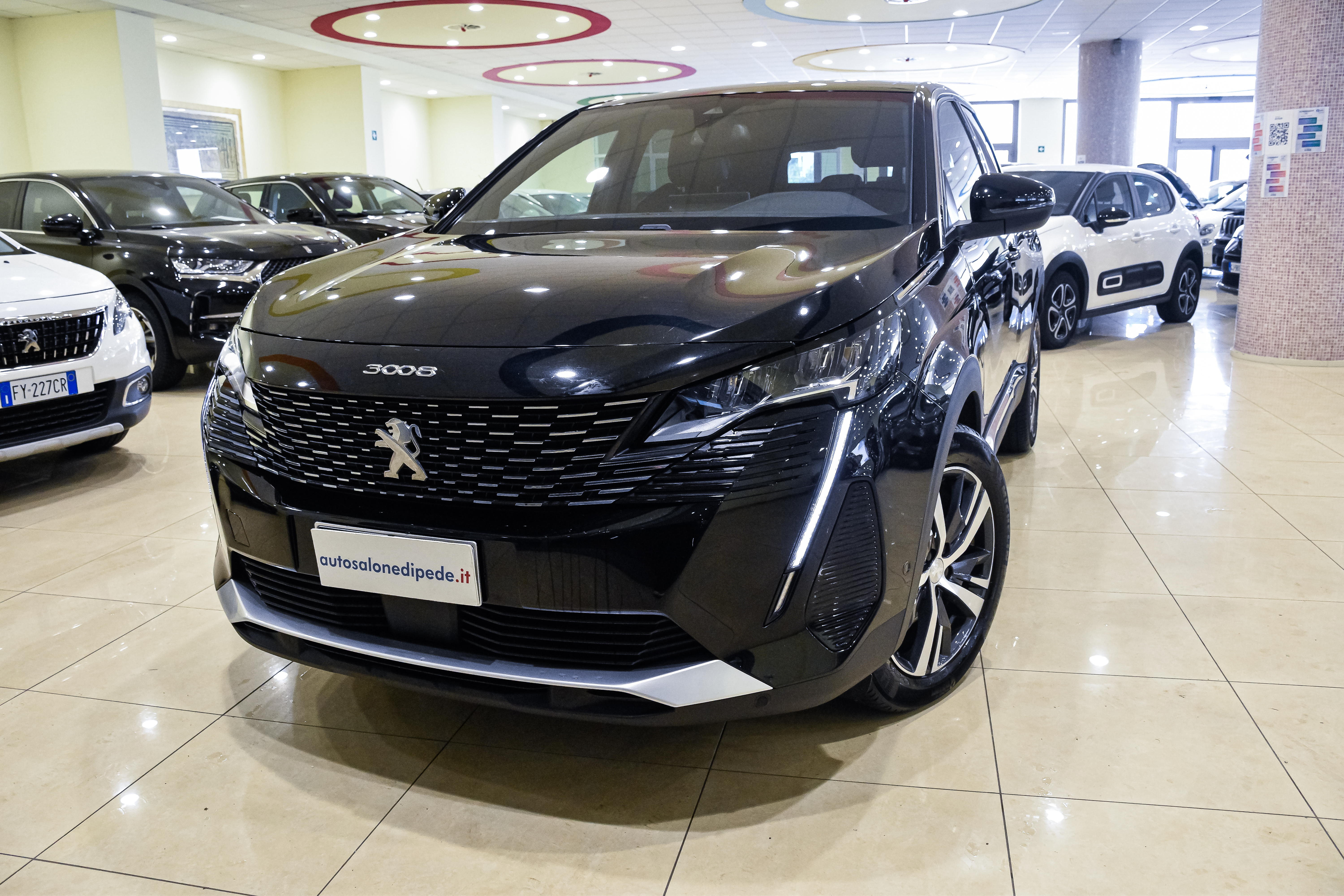 PEUGEOT 3008 1.5 HADI 130CV Allure 1