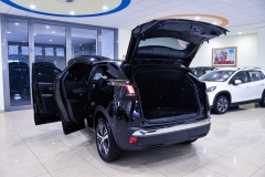 PEUGEOT 3008 1.5 HADI 130CV Allure 12