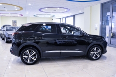 PEUGEOT 3008 1.5 HADI 130CV Allure 15