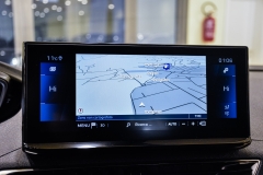 PEUGEOT 3008 1.5 HADI 130CV Allure 56