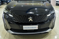 Peugeot 3008 1500hdi automatica usata km0 matera 24