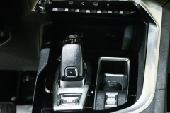 Peugeot 3008 1500hdi automatica usata km0 matera 56