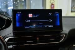 Peugeot 3008 1500hdi automatica usata km0 matera 68
