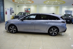 PEUGEOT 308 SW BLUE HDI 130CV 15