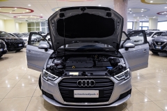 AUDI A3 Spb 1.6TSI 116CV Business 8