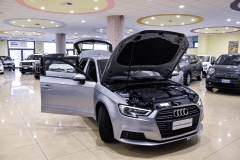 AUDI A3 Spb 1.6TSI 116CV Business 9