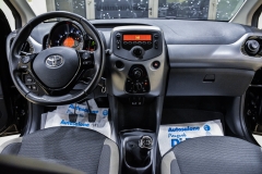 TOYOTA AYGO 1,0I 72CV X-Cool 39