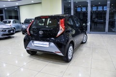 TOYOTA AYGO 1,0I 72CV X-Cool 4