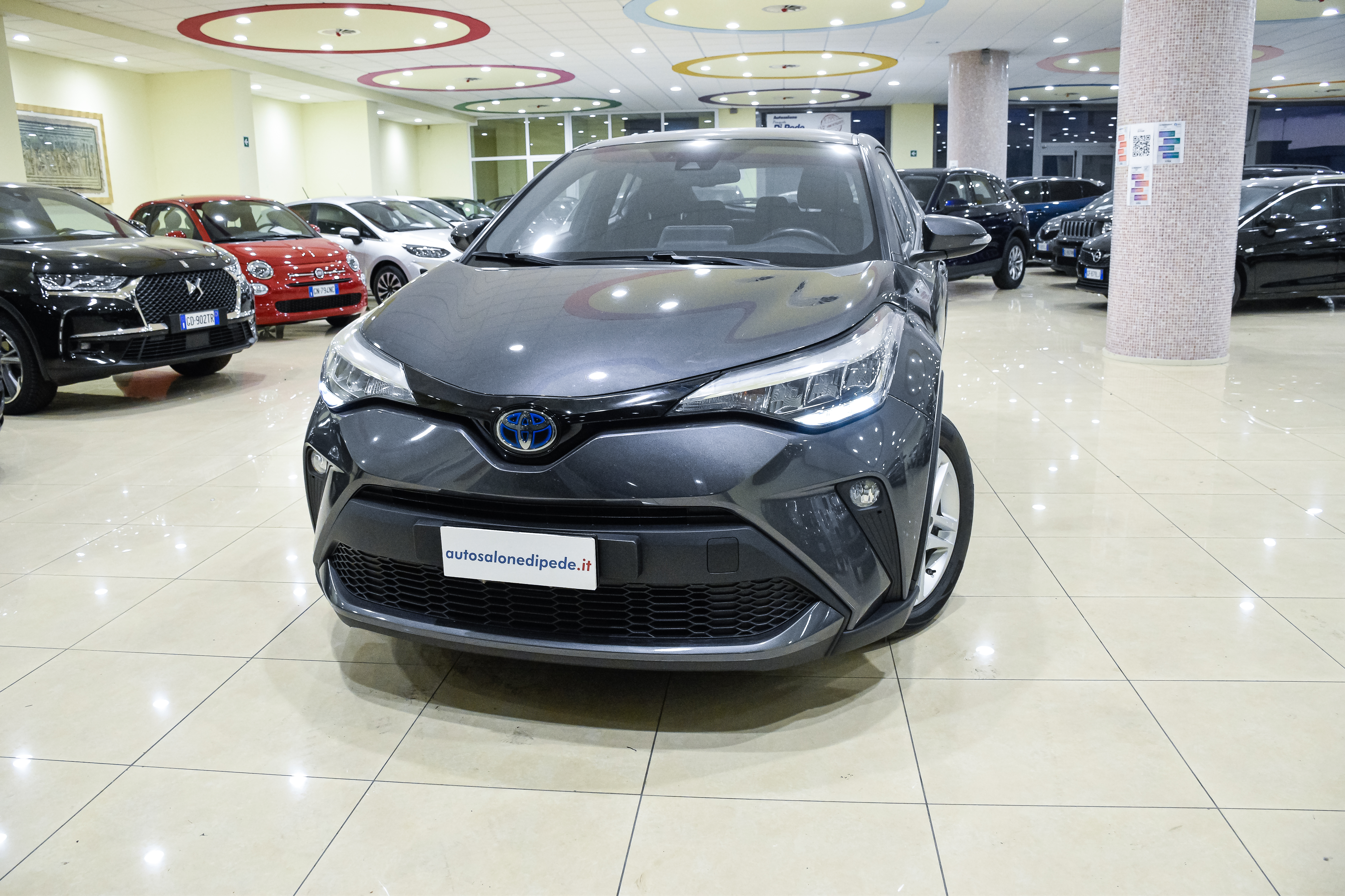 TOYOTA C-HR 1.8 Hybrid 98CV Active 1