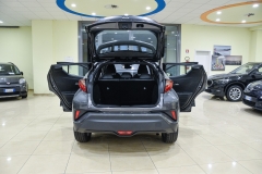 TOYOTA C-HR 1.8 Hybrid 98CV Active 11