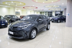 TOYOTA C-HR 1.8 Hybrid 98CV Active 17