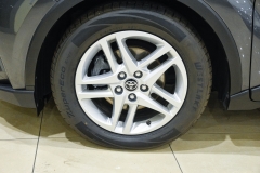TOYOTA C-HR 1.8 Hybrid 98CV Active 26