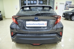 TOYOTA C-HR 1.8 Hybrid 98CV Active 28