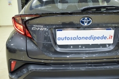 TOYOTA C-HR 1.8 Hybrid 98CV Active 29