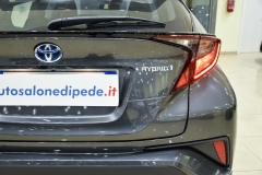 TOYOTA C-HR 1.8 Hybrid 98CV Active 30