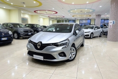 RENAULT CLIO BENZINA USATO KM0 MATERA 17