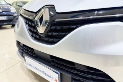 RENAULT CLIO BENZINA USATO KM0 MATERA 22