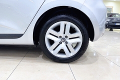 RENAULT CLIO BENZINA USATO KM0 MATERA 31