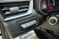 RENAULT CLIO BENZINA USATO KM0 MATERA 81