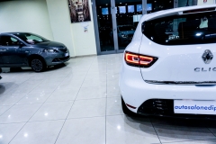 RENAULT CLIO 900i MOSCHINO USATA 44
