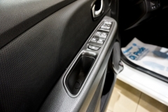 RENAULT CLIO 900i MOSCHINO USATA 87