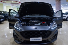 Ford Kuga diesel st-line km0 usata matera 8