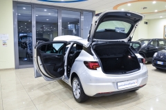 Opel astra automatica diesel usata matera 12
