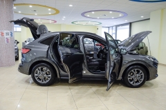 FORD KUGA ST 16