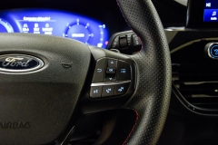 FORD KUGA ST 46