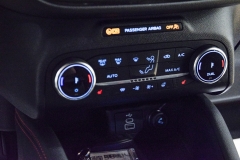 FORD KUGA ST 58