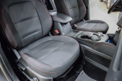 FORD KUGA ST 61