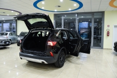 FORD KUGA 1.5 TDCI 120CV Titanium Business 10