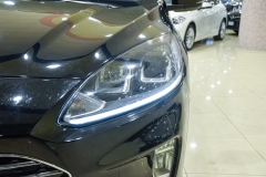 FORD KUGA 1.5 TDCI 120CV Titanium Business 23