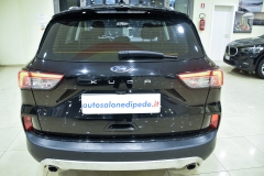 FORD KUGA 1.5 TDCI 120CV Titanium Business 29