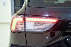 FORD KUGA 1.5 TDCI 120CV Titanium Business 33