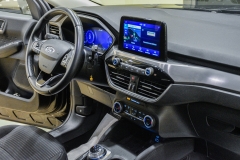 FORD KUGA 1.5 TDCI 120CV Titanium Business 47