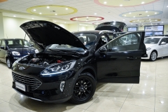 FORD KUGA 1.5 TDCI 120CV Titanium Business 7